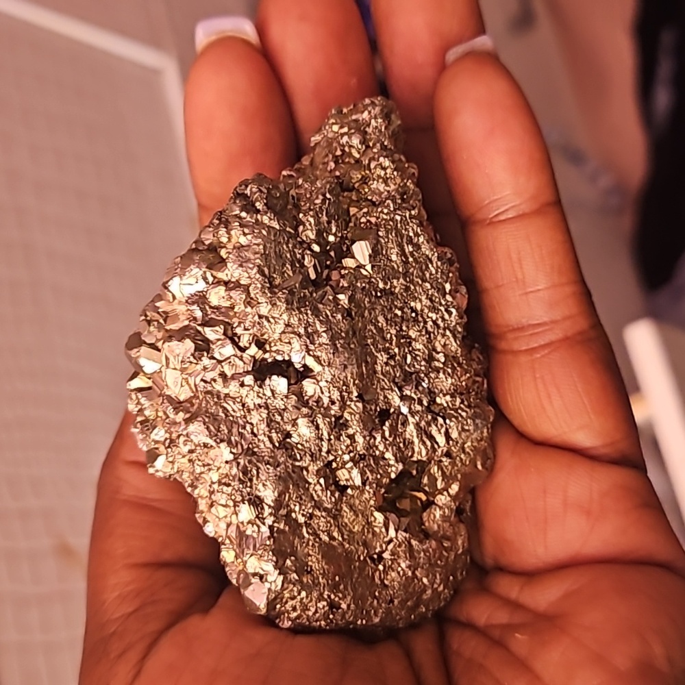Pyrite (fools gold)